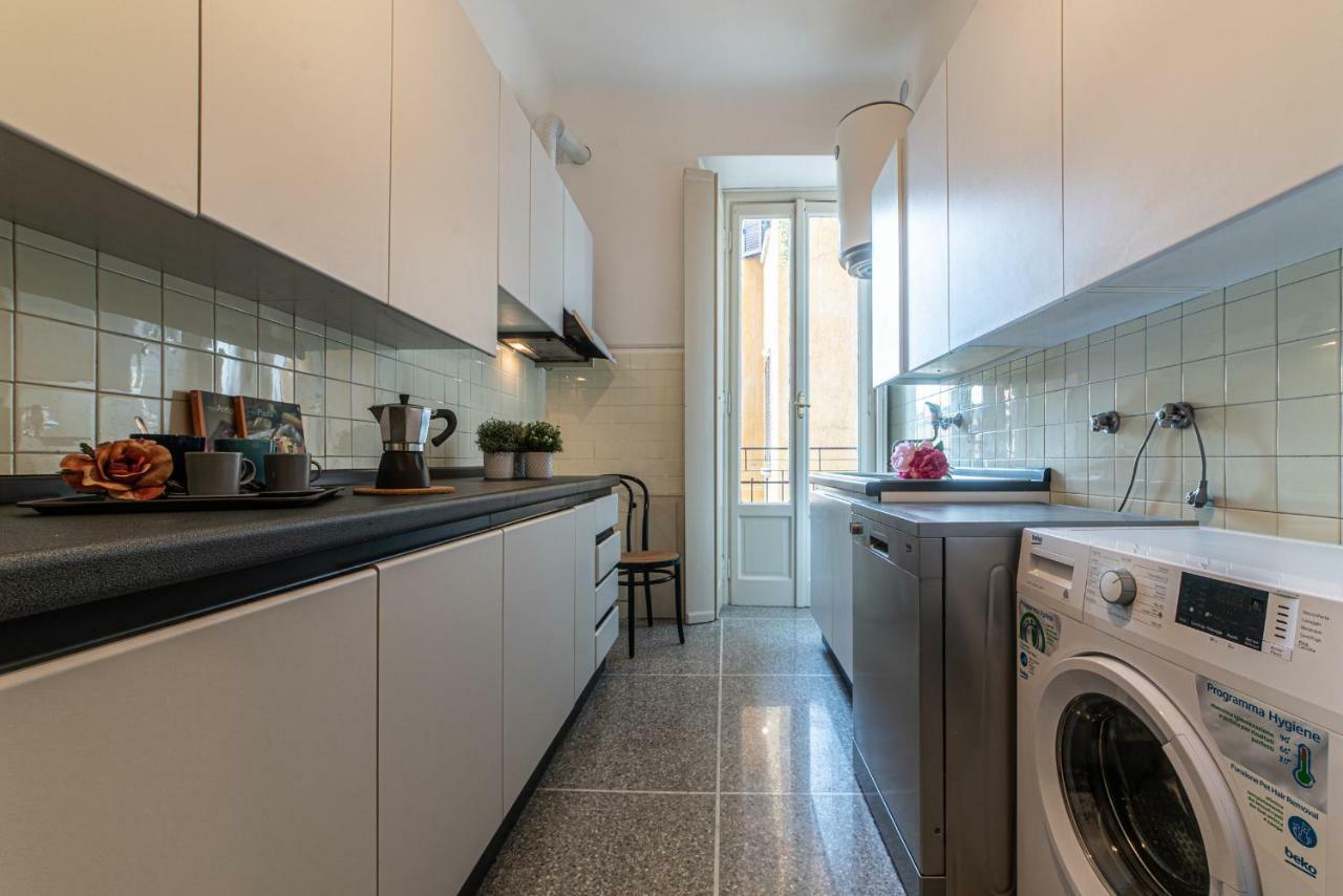 דירות מילאנו Joivy Sophisticated 3-Bed Flat With Desk מראה חיצוני תמונה