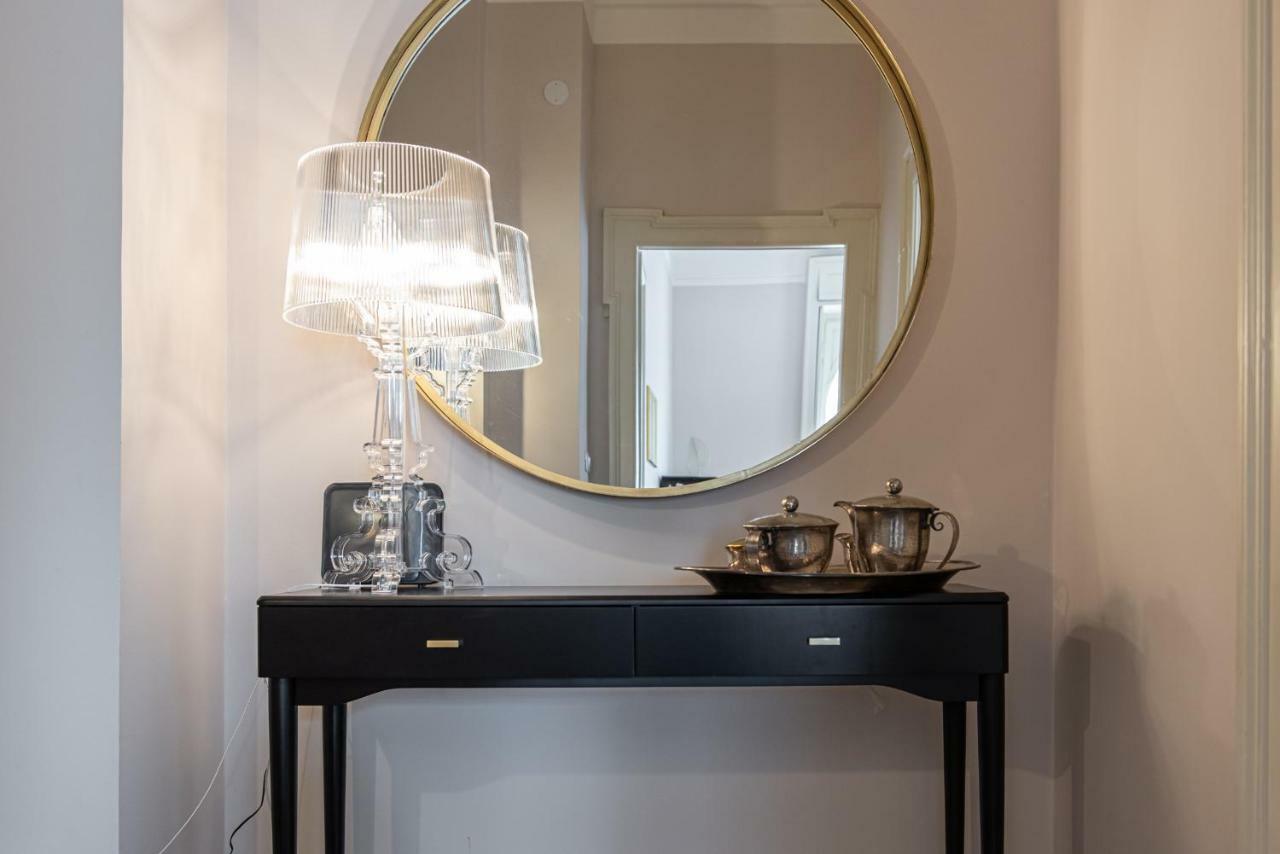 דירות מילאנו Joivy Sophisticated 3-Bed Flat With Desk מראה חיצוני תמונה